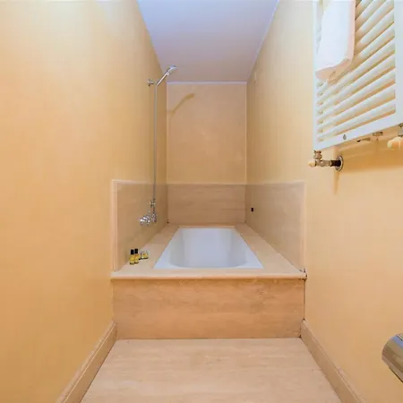 Palazzo Salviati By Varental 4* פירנצה