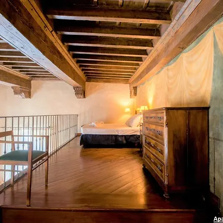 מלון דירות Palazzo Salviati By Varental 4*