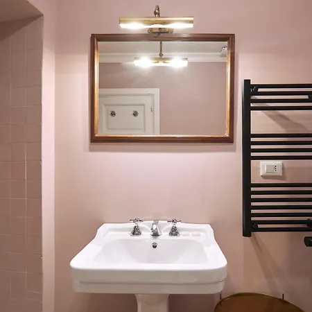 Apartahotel Palazzo Salviati By Varental